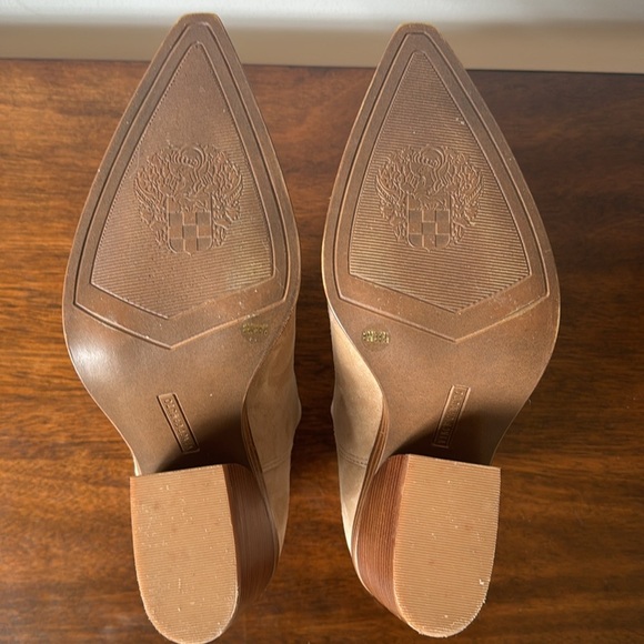 Vince Camino‎ Tan Leather Pointed Toe Booties 3.5 Inch Heels Size 8 - Picture 7 of 10